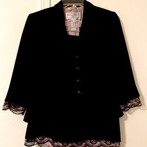 Lace trim women’s two piece suit